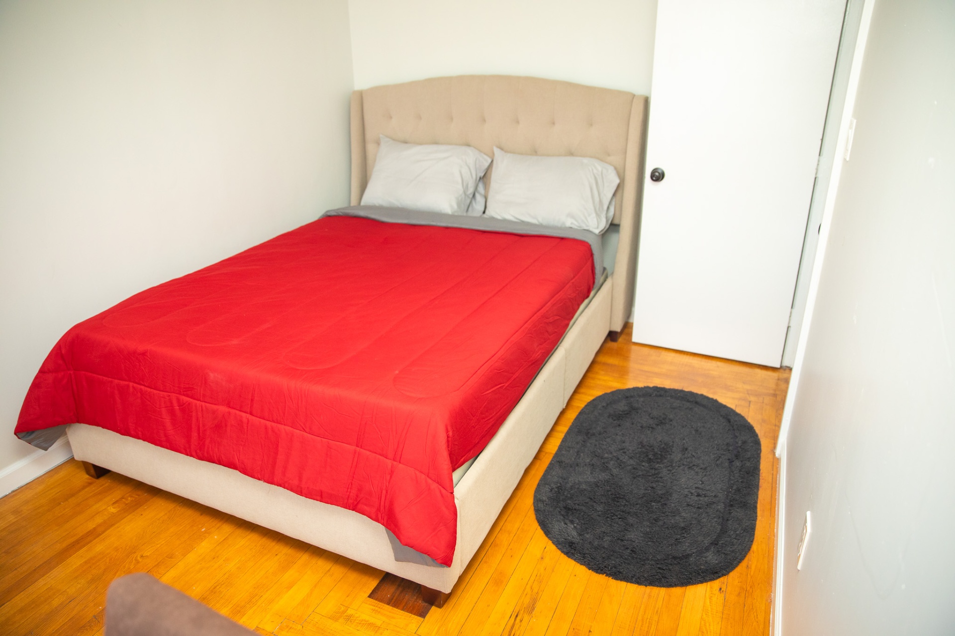 Private Room in 3BR | Fall River | Free Parking | Wifi