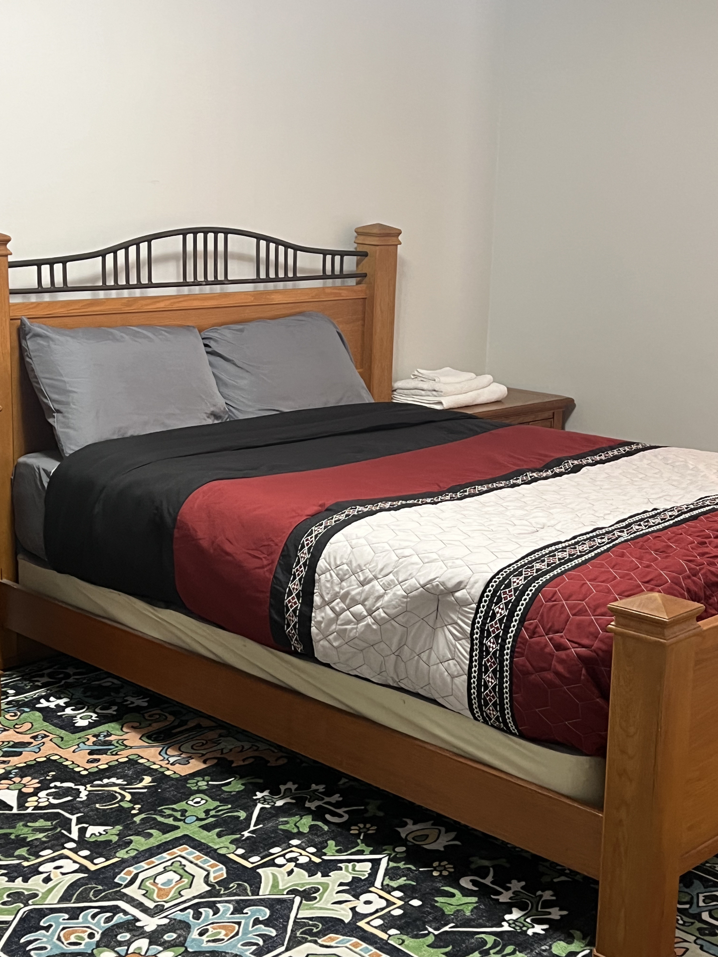Ocean View Room | Free Parking | Fall River